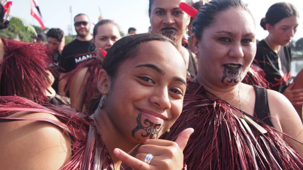Maori women New Zealand. 