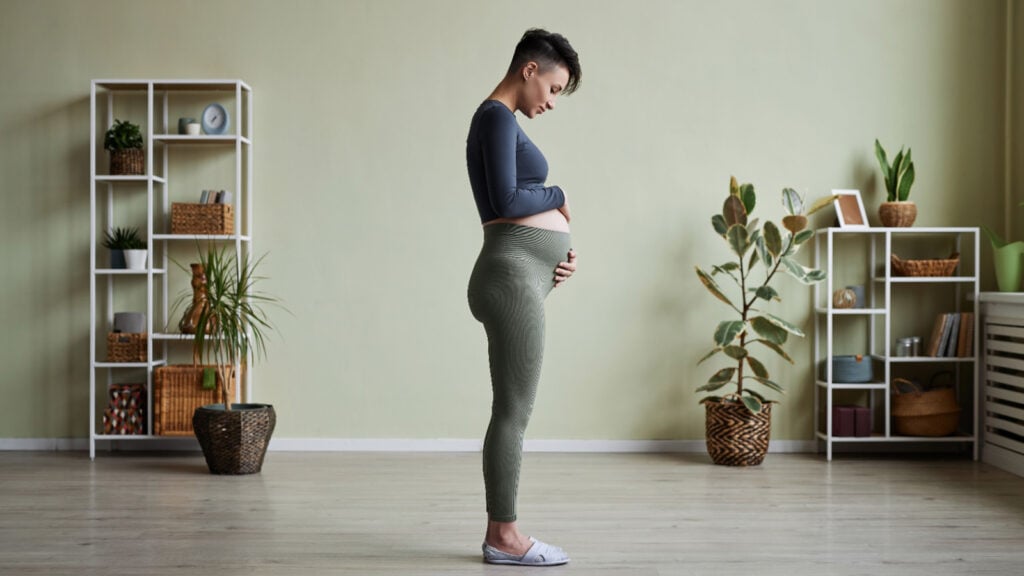Pregnant woman ready to work out.