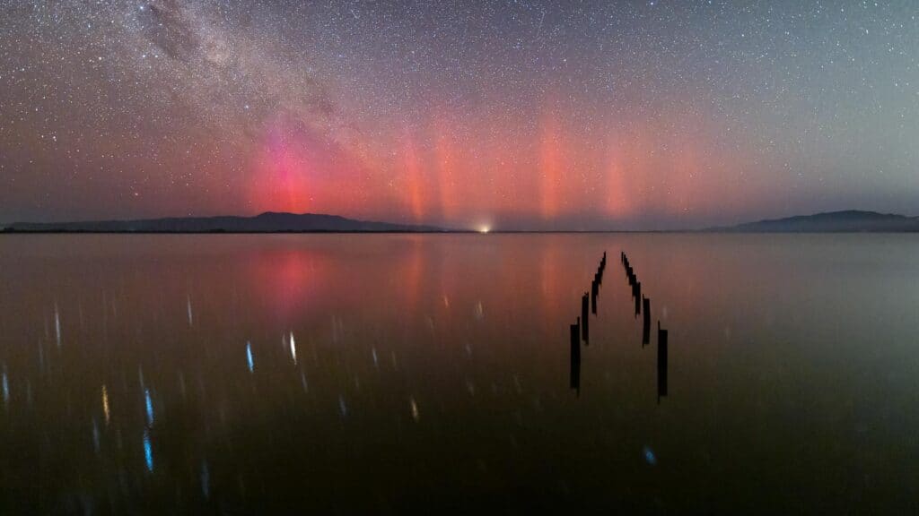 Aurora- The Wairarapa Dark Sky Reserve is situated in the Wairarapa Valley of the North Island of New Zealand.