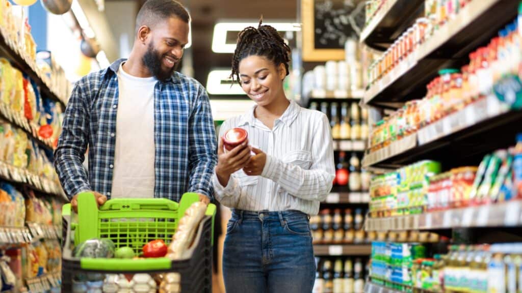 Grocery shop. Image credit Prostock-studio via Shutterstock.