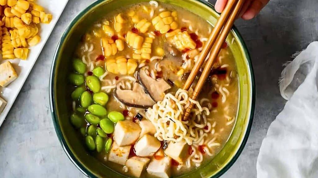 10-Easy-Vegan-Miso-Ramen-Six-Hungry-Feet.