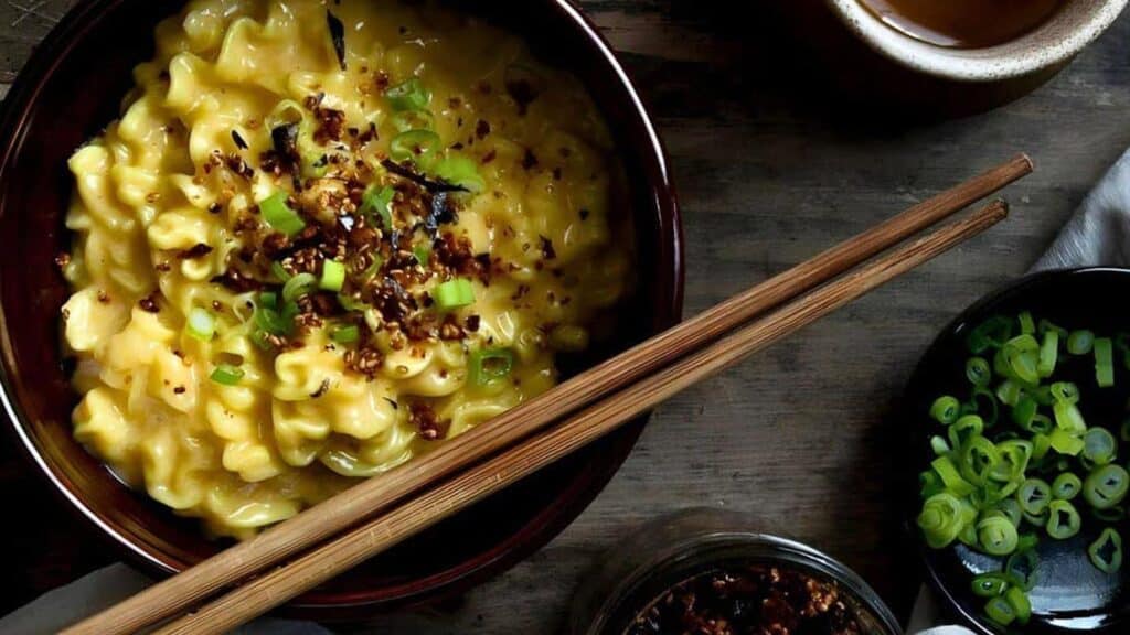 3-Cheesy-Cheese-Ramen-Pups-with-Chopsticks.