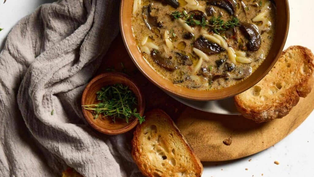 Cream-of-Mushroom-Soup.