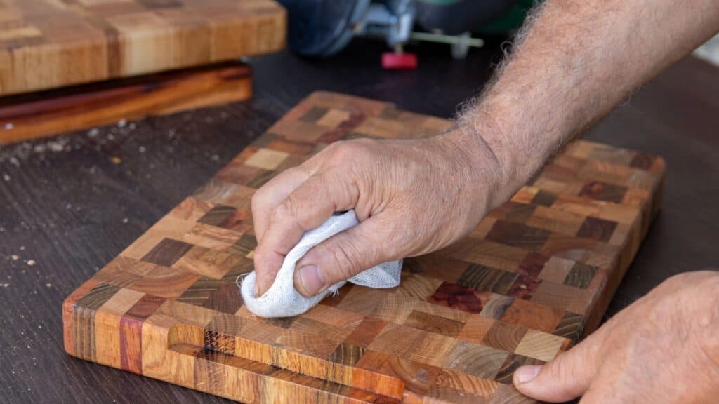 Oiling cutting board. 