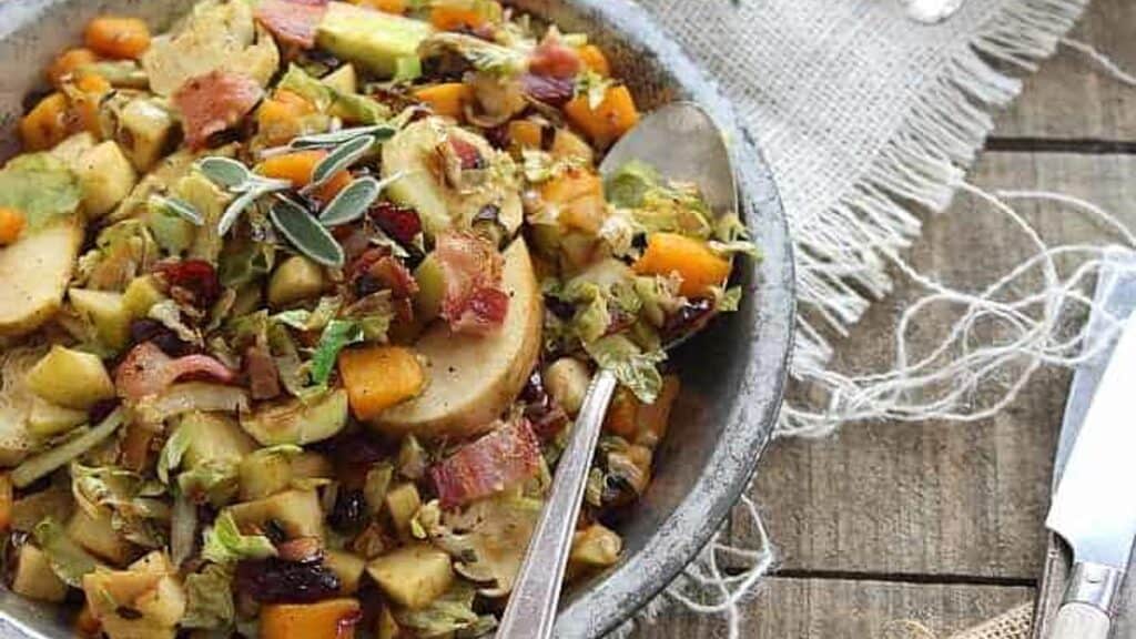 Brussels-sprouts-pumpkin-and-apple-hash.