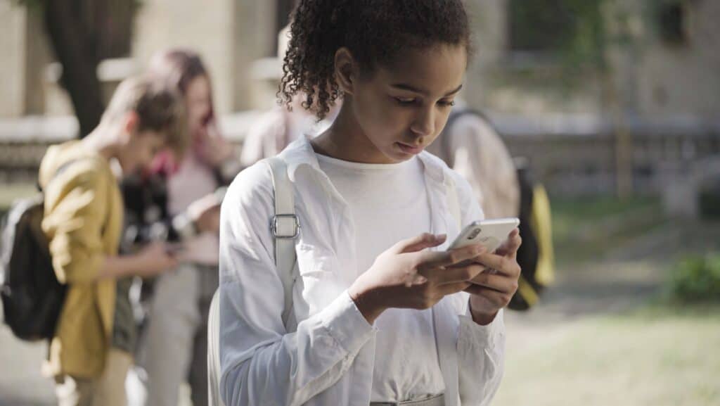 child kid on phone 