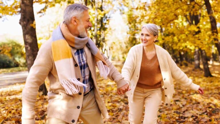 walking. couple. fall.